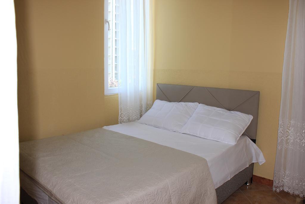 Kvariati Grand Guest House โกนิโอ ภายนอก รูปภาพ