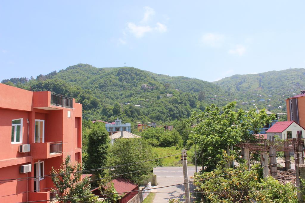 Kvariati Grand Guest House โกนิโอ ภายนอก รูปภาพ