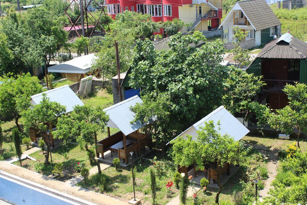 Kvariati Grand Guest House โกนิโอ ภายนอก รูปภาพ