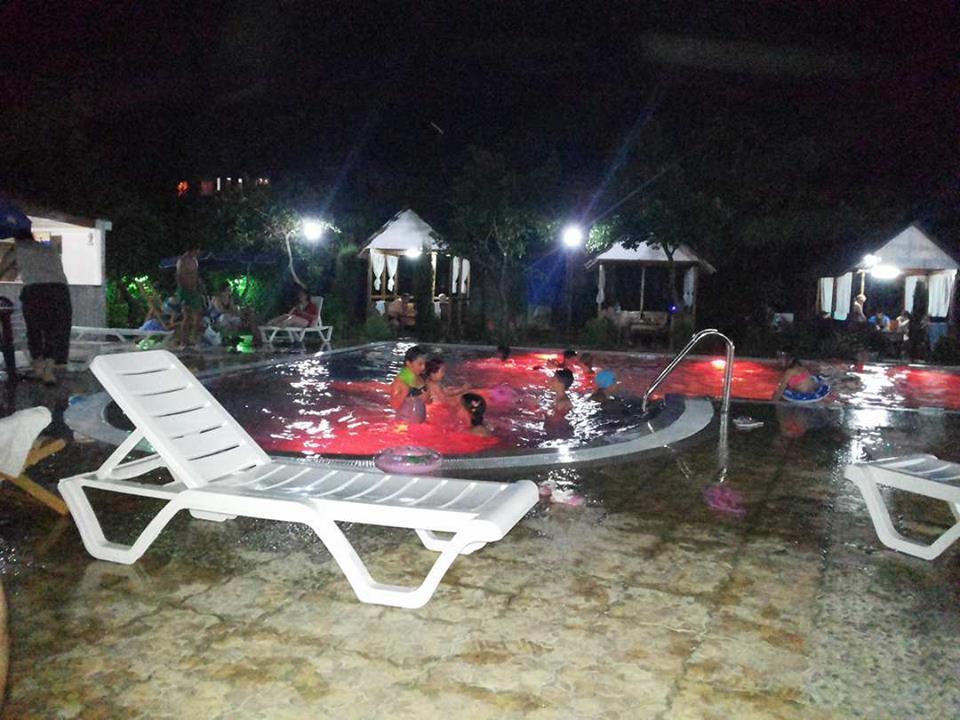 Kvariati Grand Guest House โกนิโอ ภายนอก รูปภาพ